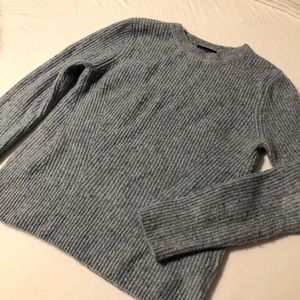 Fitted blue super soft sweater